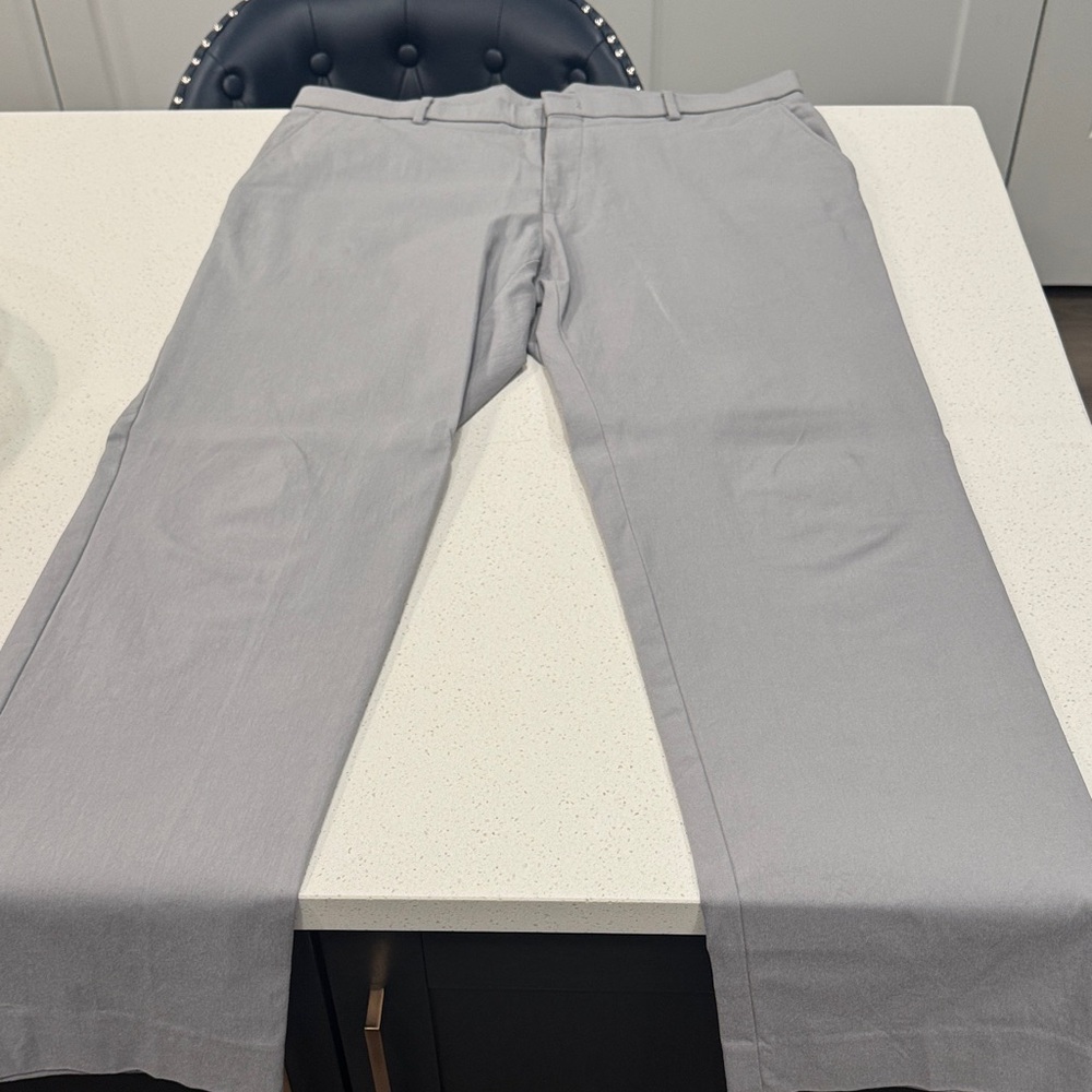 Tommy Hilfiger Light Gray Chinos